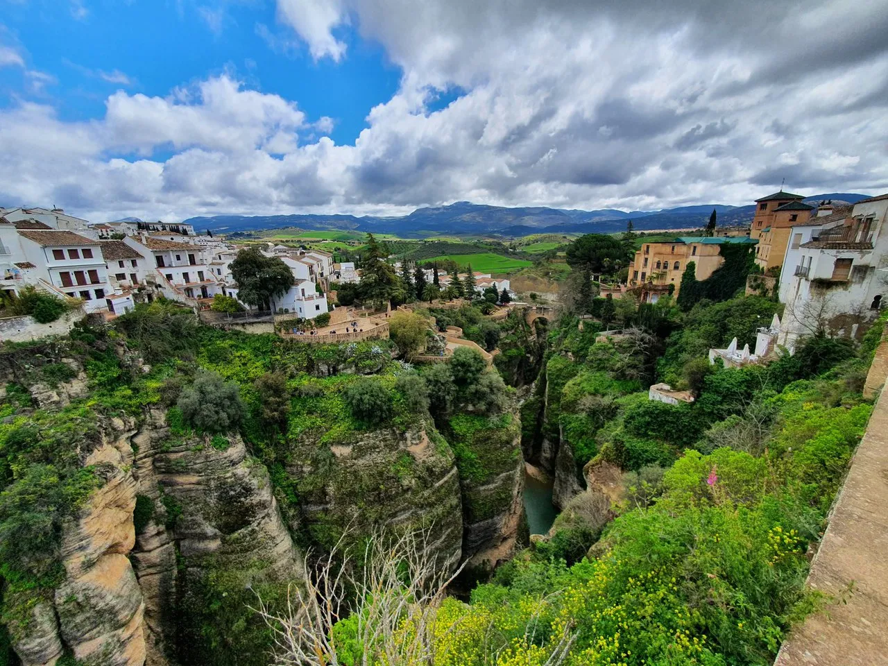 Day trip to Ronda and Setenil de las Bodegas from Málaga