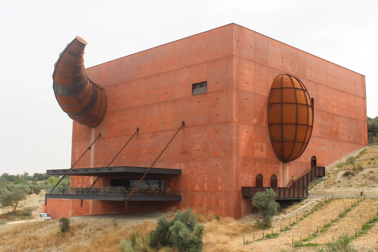 Ronda and Philippe Starck's olive mill with oil tasting, from Málaga