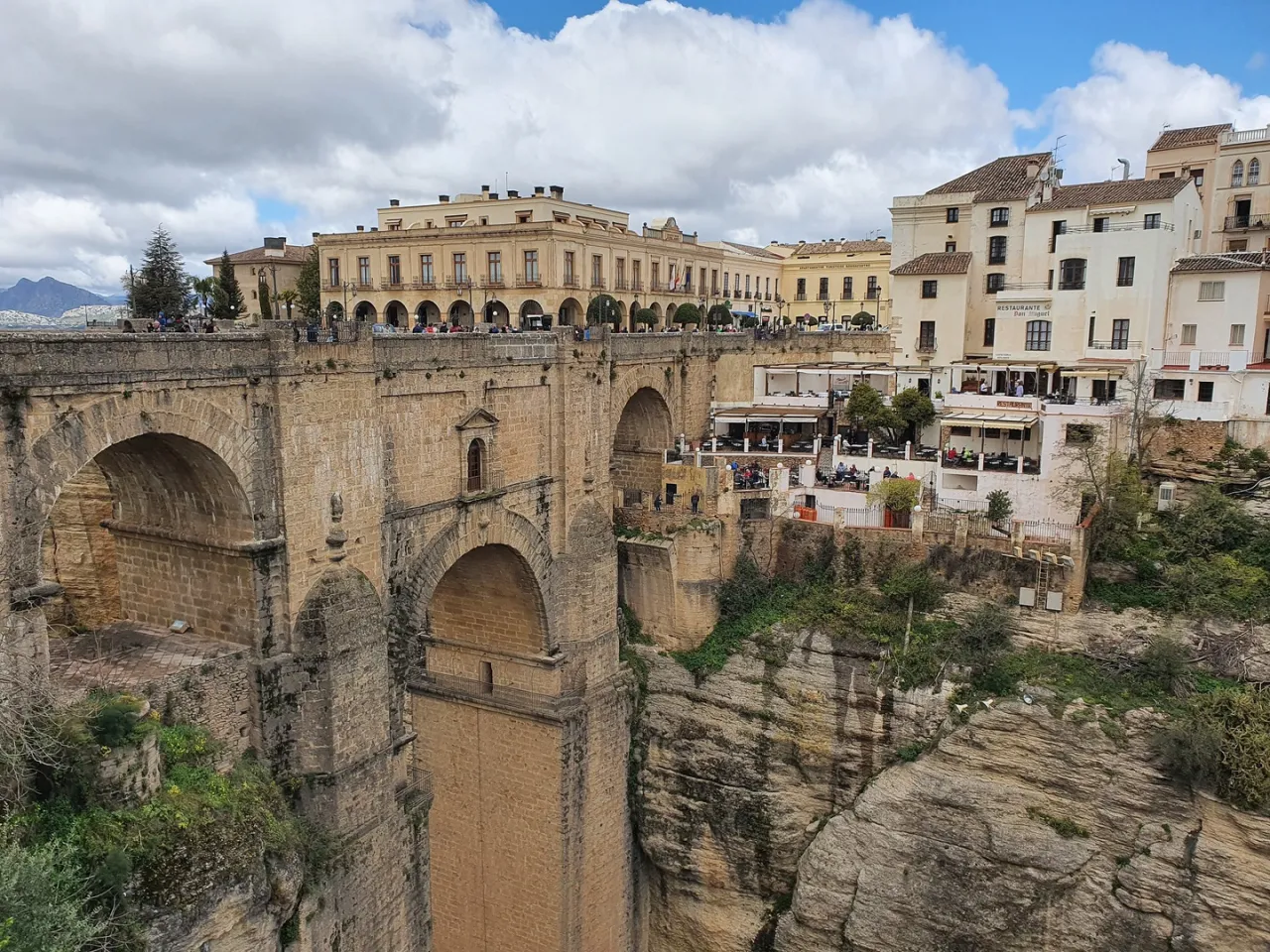Ronda et Setenil de las Bodegas en privé depuis Malaga