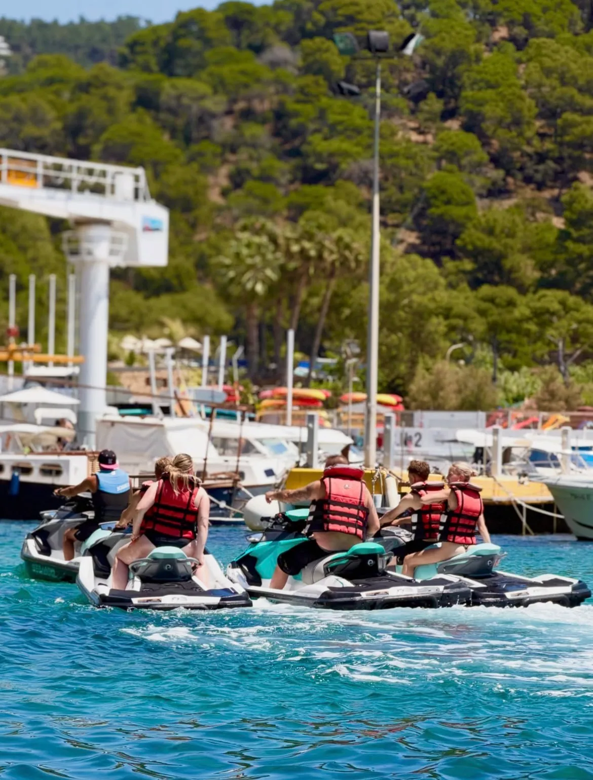 Safari en moto de agua por la Costa Brava